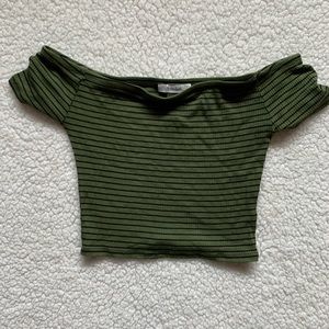 Teenbell green and black stripped crop size jr med
